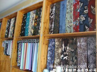 紹興吉首紡織品 專業(yè)批發(fā)供應熱銷優(yōu)質(zhì)精品TR坯布及混紡交織面料